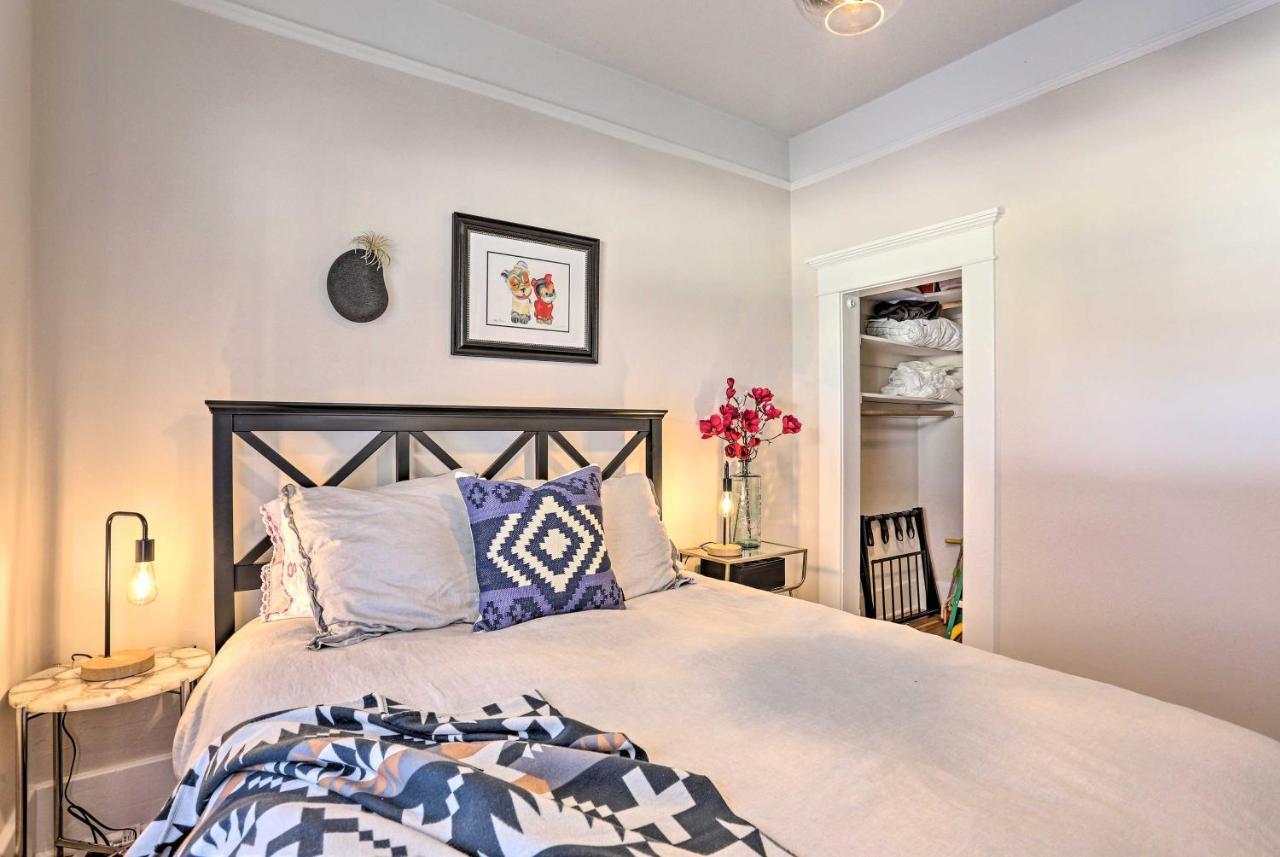 Vintage-Chic Home With Patio - Walk To Hyde Park! Boise Bagian luar foto