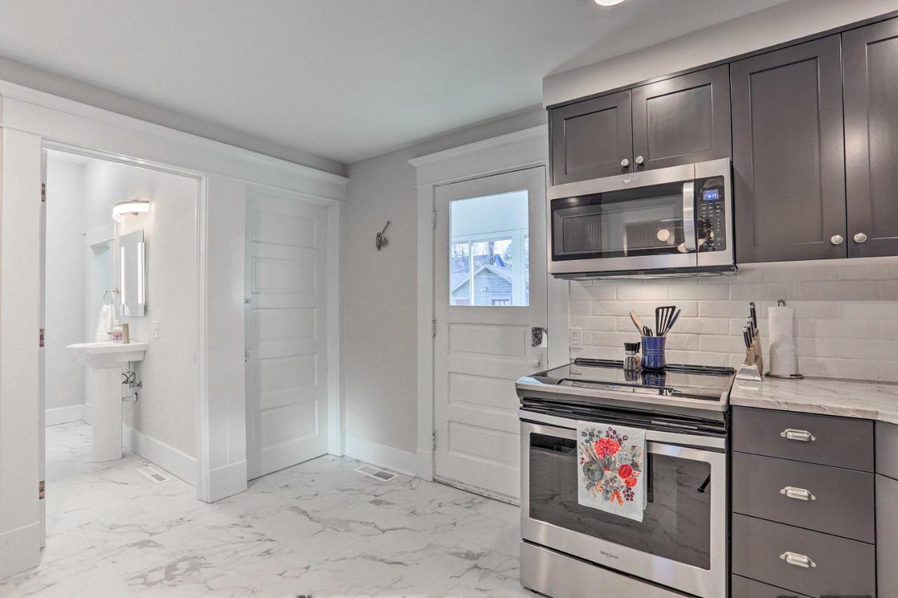 Vintage-Chic Home With Patio - Walk To Hyde Park! Boise Bagian luar foto