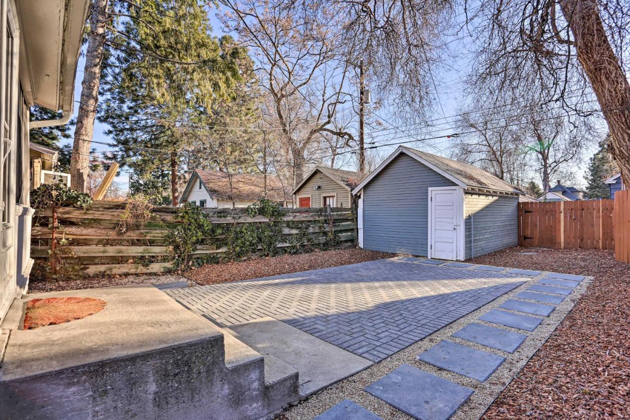 Vintage-Chic Home With Patio - Walk To Hyde Park! Boise Bagian luar foto